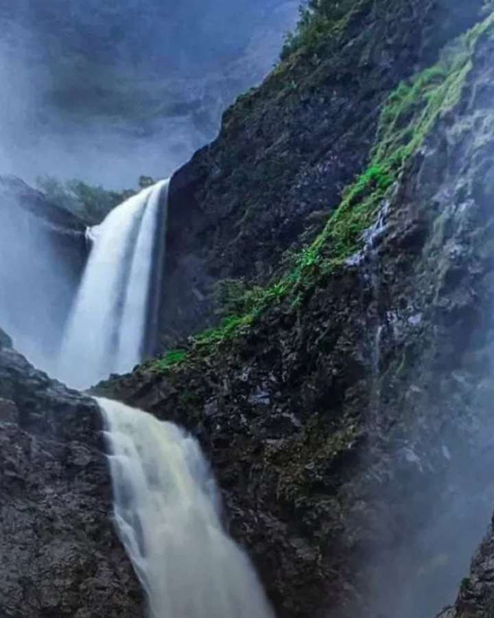 Kalu Waterfall Trek